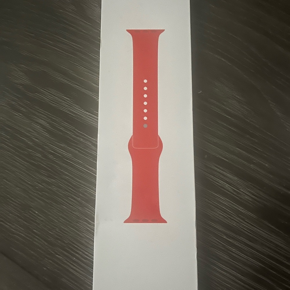 APPLE WATCH RED SPORT BAND